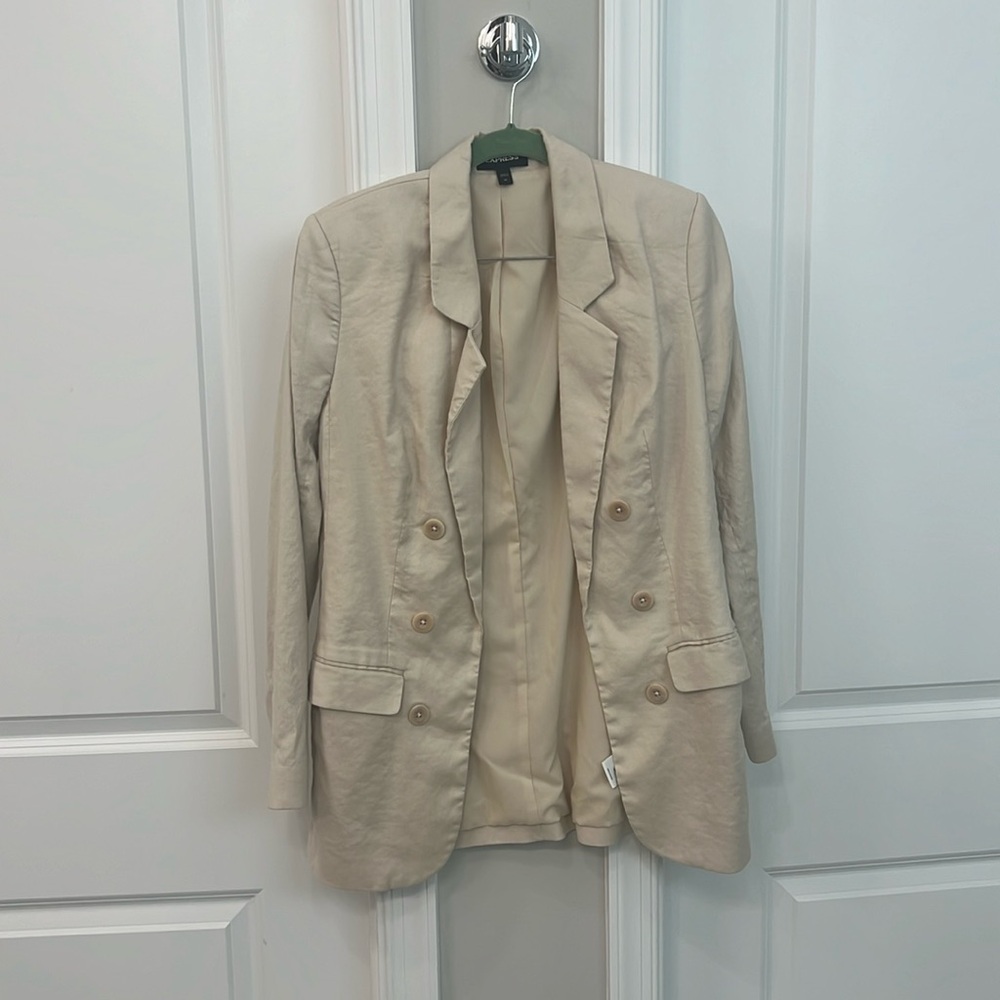 Linen Blazer
